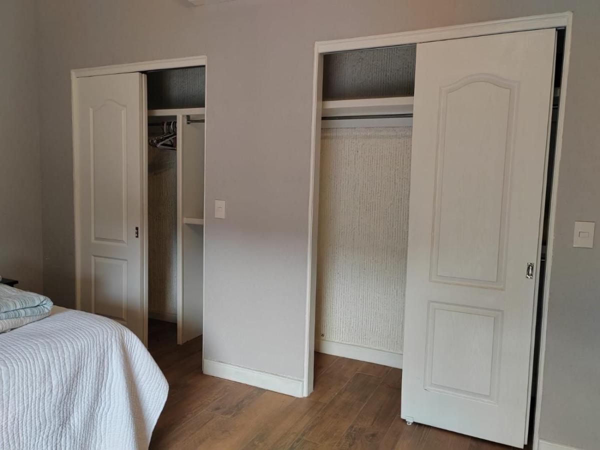 Residencia Preciosa De 2 Planta Villa San Salvador Eksteriør billede